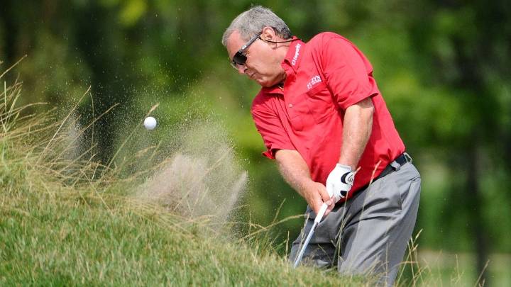 Fuzzy Zoeller, gregarious two-time PGA champion, dies at 74