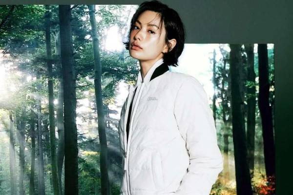 Estrella surcoreana de K-pop somete a ladrón en su casa