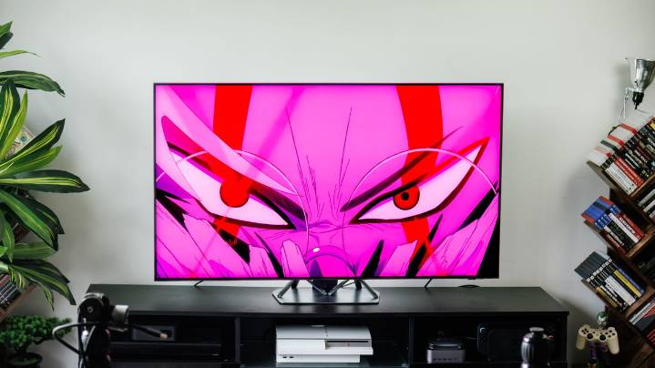 I just tested the Samsung QN90F and it's a great OLED alternative for bright rooms