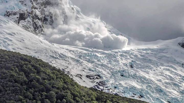 Qué hay detrás de la reforma de la Ley de Glaciares y qué rol juegan Milei y Cornejo