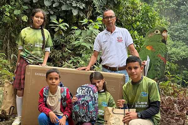 Corpamag premia a jóvenes artistas de Siberia y San Javier