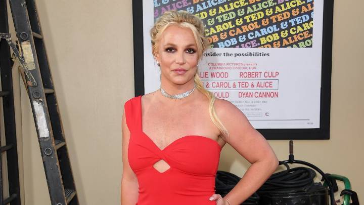 Britney Spears deletes Instagram account after cryptic posts