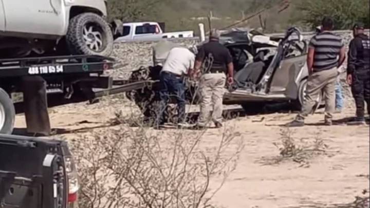 Muere en aparatoso accidente tesorera de Mier y Noriega, Nuevo León; auto quedó destrozado