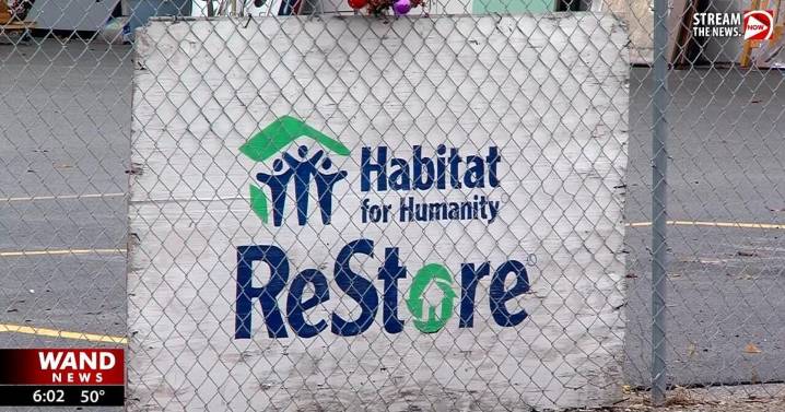 Employees react to sudden closure of Decatur Area Habitat for Humanity