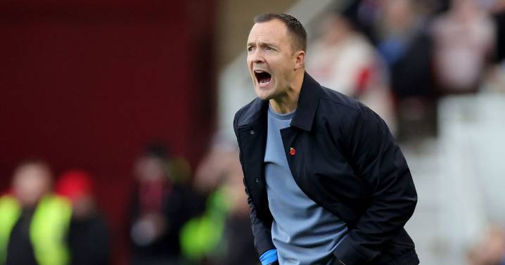 Chris Davies gives Paik injury update and rues Birmingham City's missed chances