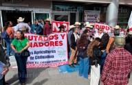 Llegan productores al Congreso