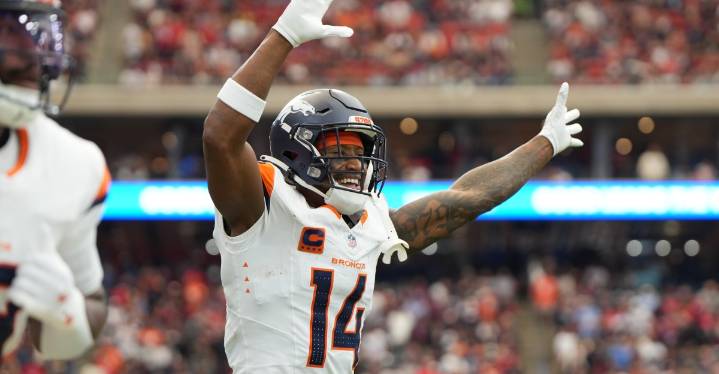 Broncos complete fourth quarter comeback against Texans for sixth