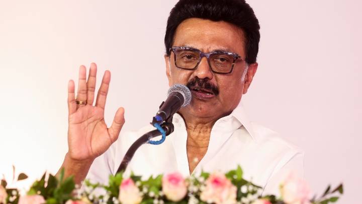 Could arbitrarily remove lakhs from voter rolls: DMK moves top court against SIR