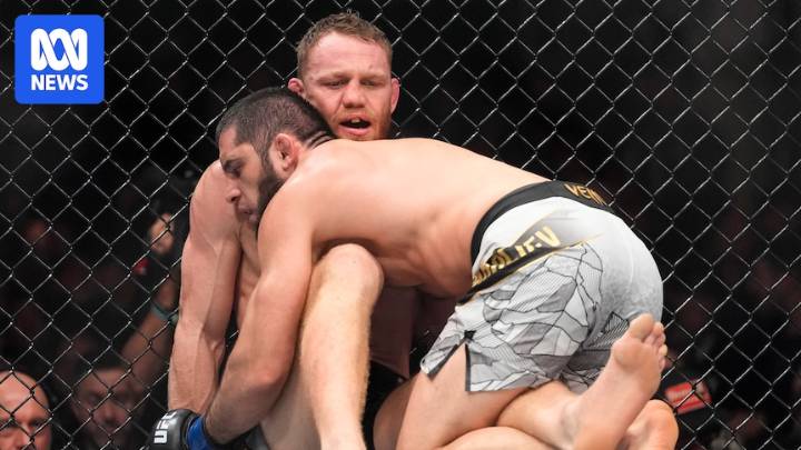 Islam Makhachev claims UFC welterweight belt with dominant win over Jack Della Maddalena