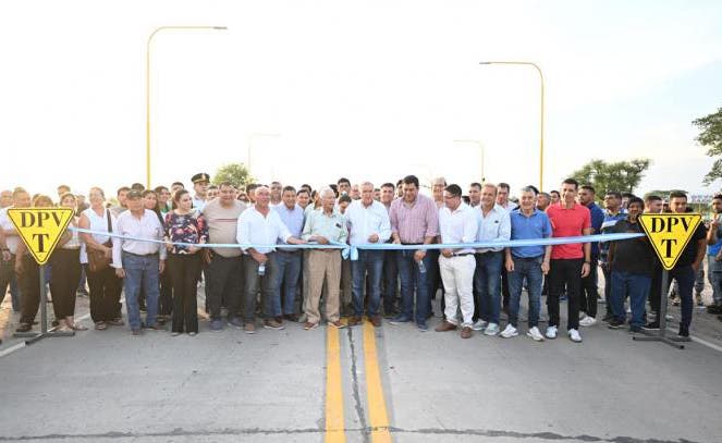 Leales: Jaldo inauguró obras de repavimentación e iluminación