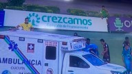 Tremendo susto en Cúcuta vs. Jaguares; jugador chocó con un rival y entró ambulancia a la cancha