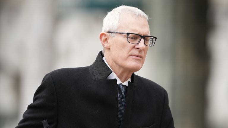 Jeremy Vine tells jury he felt 'wickedly torn down' by Joey Barton posts