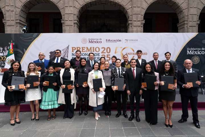 Entregan Premio Nacional de Deportes 2025