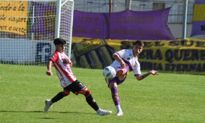 Tiro Federal sufrió pero se quedó con el primer lugar