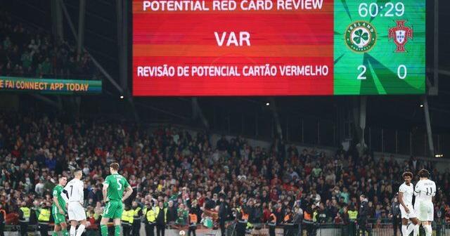 Ronaldo sent off for elbowing Ireland defender in World Cup qualifying