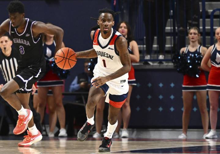 25 points apiece by John Hugley IV, Tarence Guinyard lead Duquesne past Sacred Heart