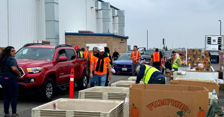 CAPK opens up their arms for community members during the holiday season