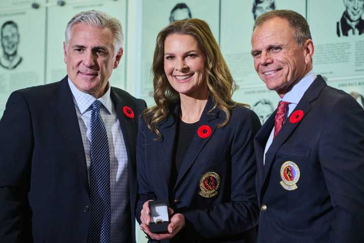 Botterill takes her place among hockey legends