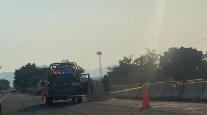 Localizan cadáver junto a mensaje en el sur de Morelos