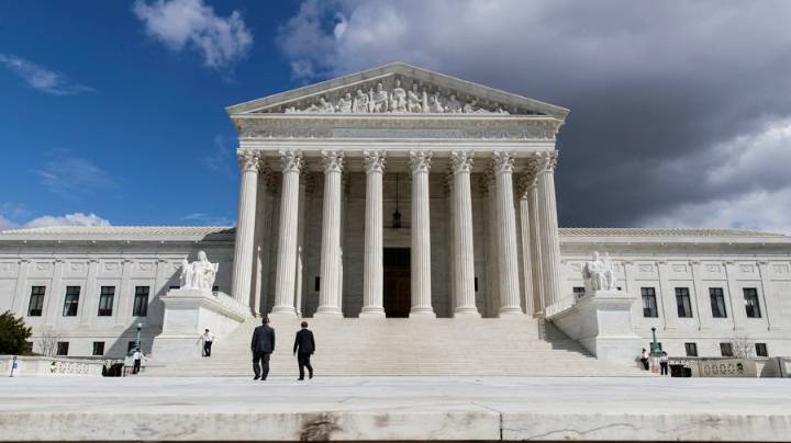 Alito temporarily reinstates Texas map