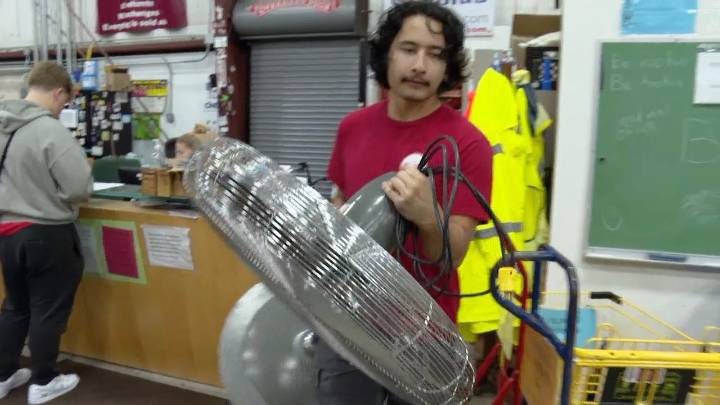 Cleaning out the campus: IU surplus store attracts secondhand shoppers