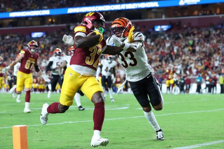 Bengals clear TE Mike Gesicki to return to practice