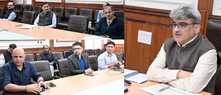 CS J&K reviews implementation of Homestay Policy