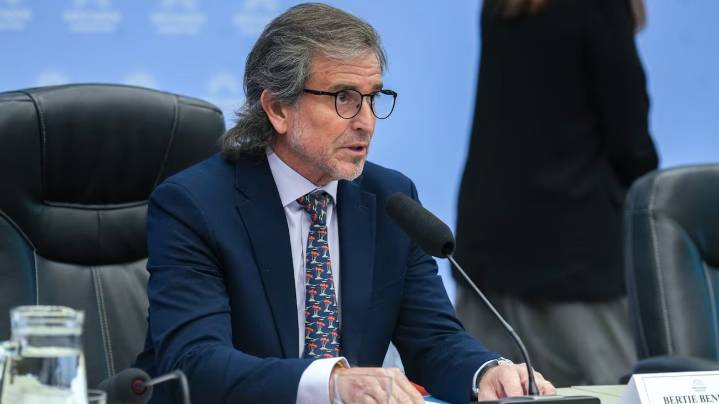 Presupuesto 2026: El oficialismo rompió el empate y obtuvo el dictamen