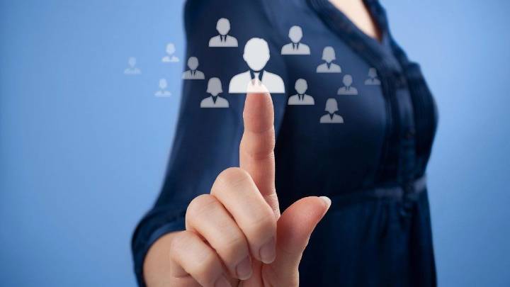 Desafíos del mercado laboral: empleados exigen más flexibilidad y beneficios personalizados