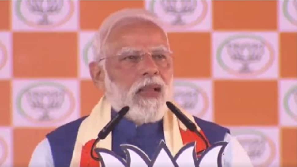 'Kanpatti Par Katta Rakhkar CM Pad Chura Liya': PM Modi Alleges RJD Forced Congress To Declare Tejashwi As CM Face