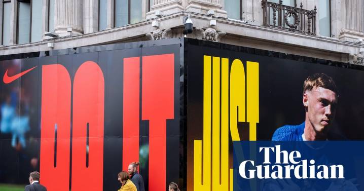 UK retail sales drop unexpectedly as shoppers await Black Friday and budget