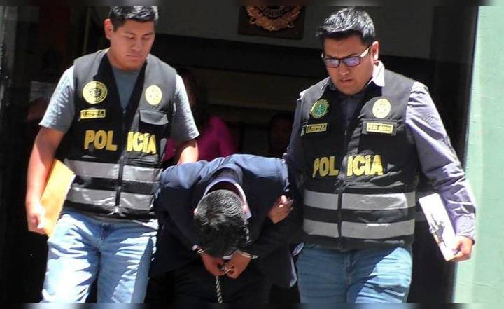 Detienen a docente denunciado por presunto abuso sexual a adolescente en Arequipa: incautaron contenido para adultos en su casa