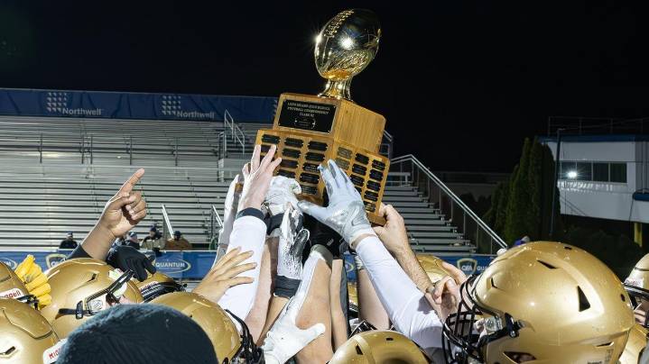 Sayville football's Tristan Vitale, Patrick Coan key LI Class III final win