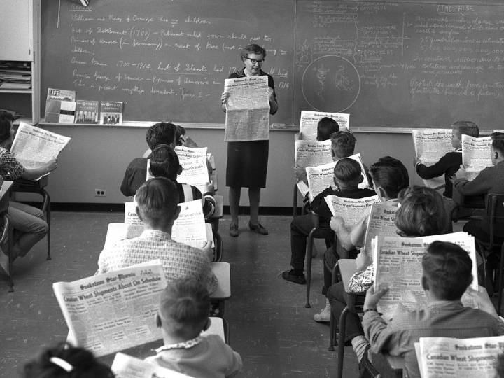 Saskatoon students study the StarPhoenix in 1963