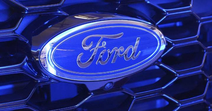 Ford recalls more than 200,000 Bronco and Bronco Sports for instrument panel failure