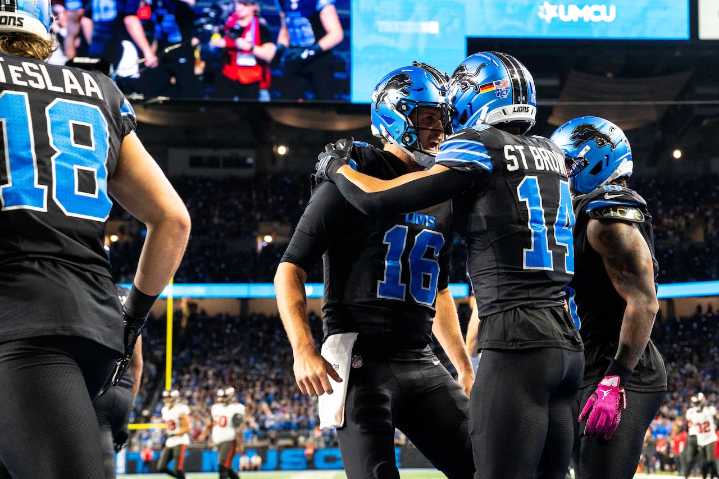 Amon-Ra St. Brown doesn’t feel any disconnect with Lions QB