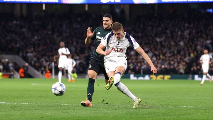 From the Messi playbook: Micky van de Ven's goal gives Tottenham timely jolt