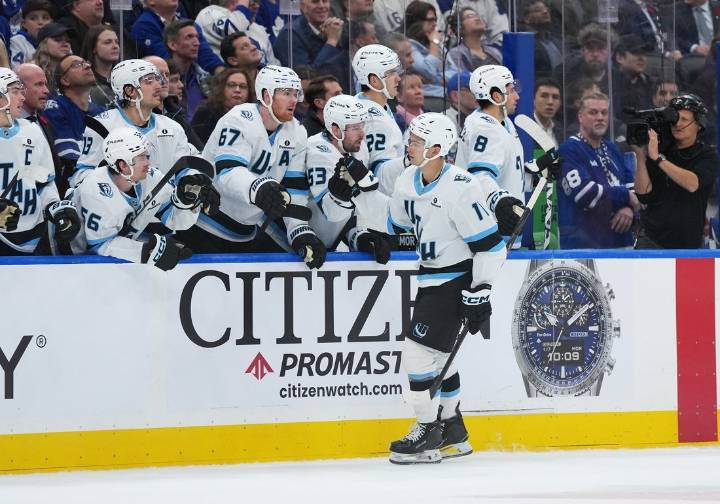 Deadspin | Mammoth work on playing 'full 60' in road clash vs. Canadiens