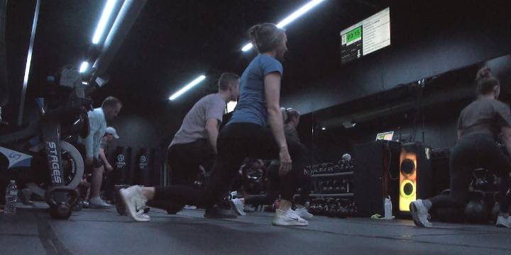 “Burn the Bird” gets Siouxlanders moving ahead of Thanksgiving feast, while helping the Food Bank of Siouxland