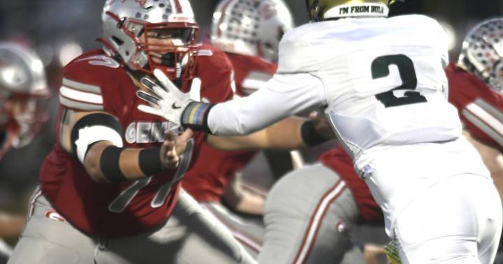 Clemens anchored Eagles offensive line in 2025 season