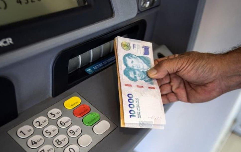 Desde el miércoles 3 de diciembre se completará el pago del sueldo de noviembre: cronograma