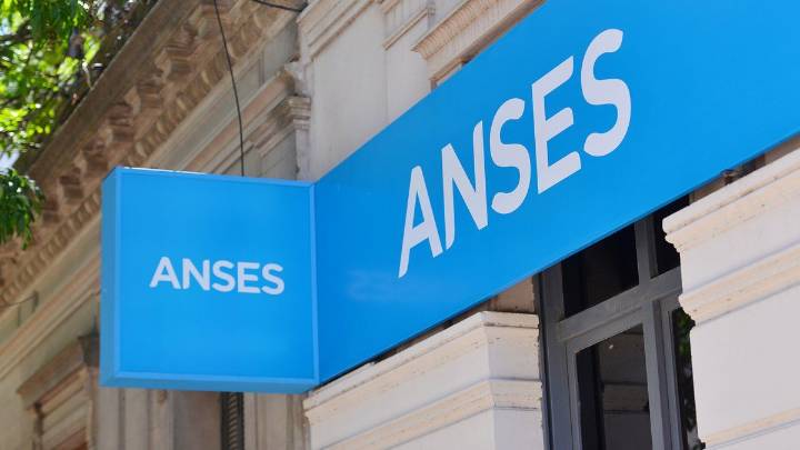 ANSES: lo que recibirán los jubilados con el aumento y el bono
