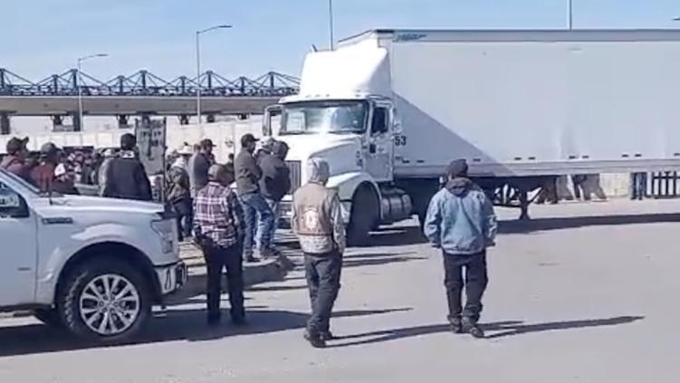 Bloqueos en puentes fronterizos causaron pérdidas millonarias: Ortiz