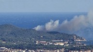 Estabilizado el incendio de vegetación que obliga a confinar la urbanización Cala Corbs y la Barraca de Dalí de Palamós