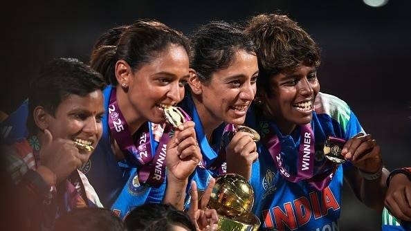 Smriti Mandhana over Harmanpreet? Former India captain wants leadership change after World Cup triumph