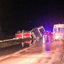 Villa Mercedes: murió un camionero al volcar en la rotonda de la ruta 8 y Circunvalación