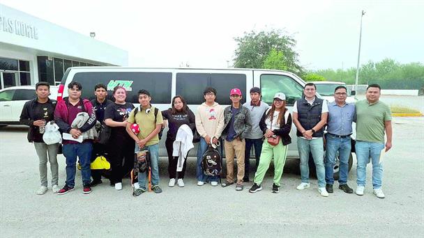 Fortalece formación aeronáutica la UTTN