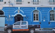 Un sujeto le robó el celular a una docente y le provocó cortes con un cuchillo