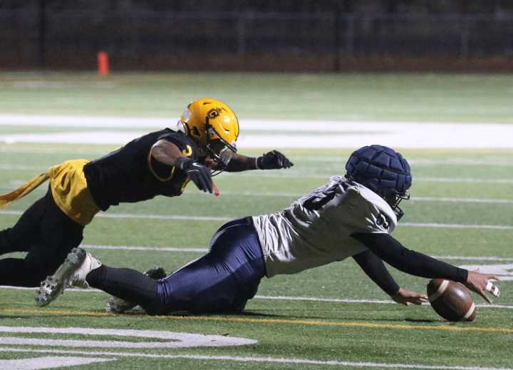 Eagles fall to Knights in Division I football playoffs, 42