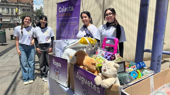 Estudiantes santafesinas de la UNL lanzaron una colecta solidaria para niños